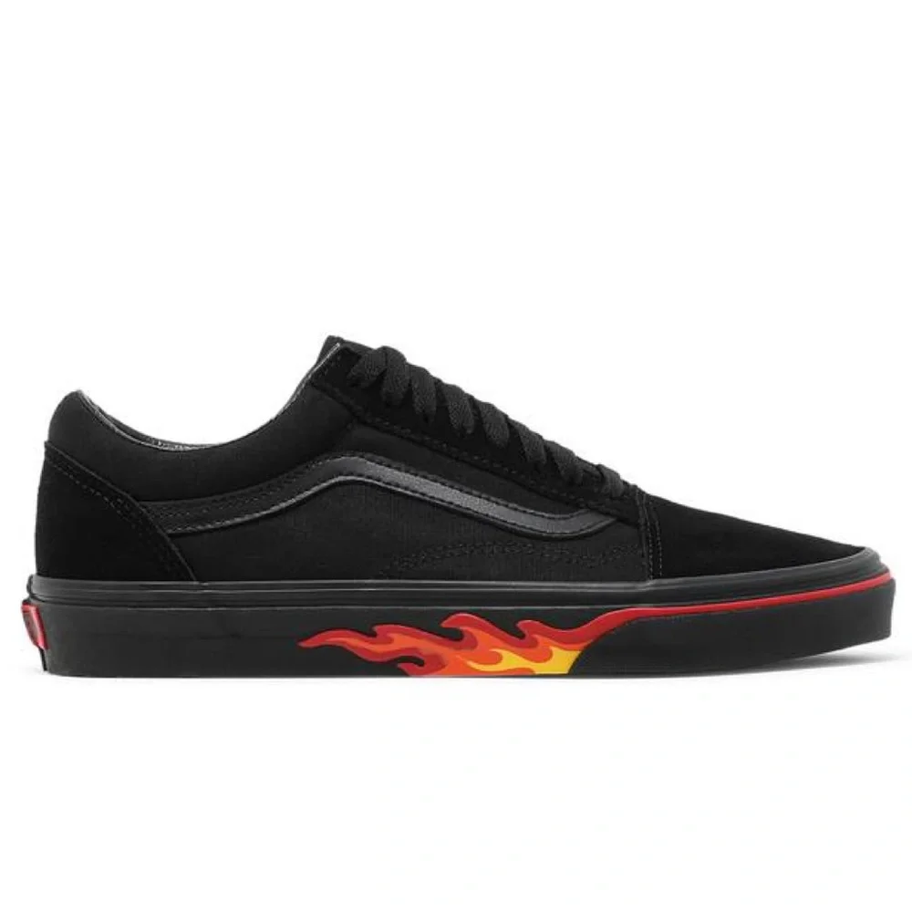 Vans Men’s Old Skool
(Flame Wall) Black/Black
VN0A38G1Q8Q
Sneakers - Picture 4 of 16